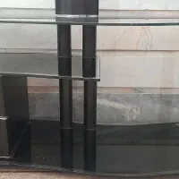 دوعدد میز تلویزیون شیشه ای