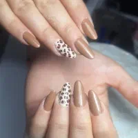 کاشت ناخن حرفه ای با قیمت مناسب بهاران|خدمات آرایشگری و زیبایی|سنندج, |دیوار