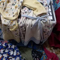 یک گونه لباس بچگانه خارجی|کفش و لباس بچه|ایرانشهر, |دیوار