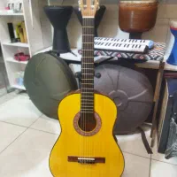 گیتار یاماهاc40 ایرانی درفروشگاه‌ دنیای هنرلاهیجان