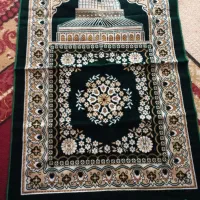 تعدادی سجاده جنس خوب|فعالیت داوطلبانه|قشم, |دیوار