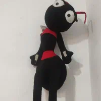 عروسک بزرگ مورچه