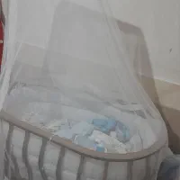 گهواره کودک|تخت و صندلی بچه|اصفهان, خیادان|دیوار