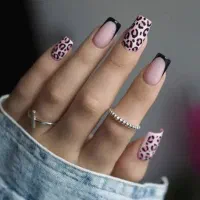 کاشت ناخن و آموزش تخفیف محدود عیدانه