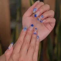 کاشت و ژلیش|خدمات آرایشگری و زیبایی|قم, شاه ابراهیم|دیوار
