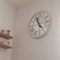 ساعت دیواری