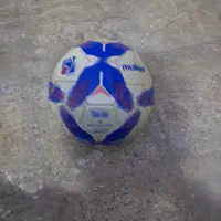 توپ مولتی در حد نو