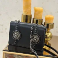 کفش و کیف|کیف، کفش، کمربند|اردبیل, |دیوار