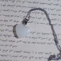 گردنبند رزکواتز سفید / کوارتز قلبی