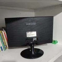 مانیتور ال ای دی ۱۹ اینچ سامسونگ led|قطعات و لوازم جانبی رایانه|کرج, منظریه|دیوار
