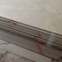 کار در تولیدی کارگاه چوب کارگر اتباع