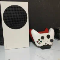 ایکس باکس سری اس 512 مشابه اکبند دو‌دسته