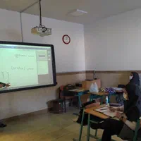لوازم آموزشگاه در حد نو  به فروش میرسد