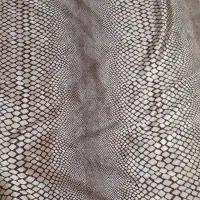 پرده  ضخیم رنگ طلایی قهوه ای