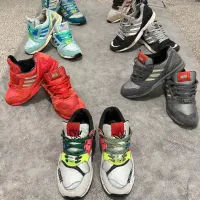 کتونی zxلگو طوسی قرمز اورکیل ساکورا الموس فیروزهای