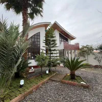 ویلا-باغ-خاص-با-نمای-خاص-و-متفاوت-سنددار-ارزنده