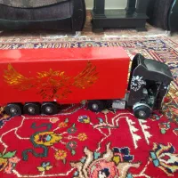 تریلی فلزی