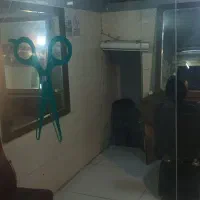 دکور ارایشگاه مردانه با صندلی واینه|فروشگاه و مغازه|مشهد, رضاییه|دیوار