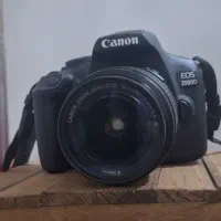 دوربین canoon 2000D