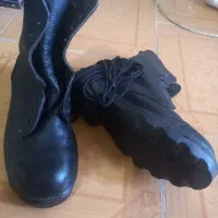 پوتین نظامی|کیف، کفش، کمربند|گرگان, |دیوار