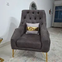 مبل راحتی با جلو مبلی و عسلی در حد نو|مبلمان خانگی و میز عسلی|ورامین, ورامین|دیوار