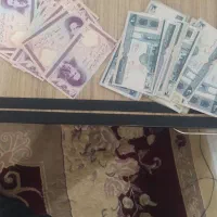 تعدادی پول کلکسیونی قدیم
