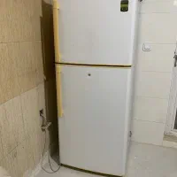 یخچال در حد نو