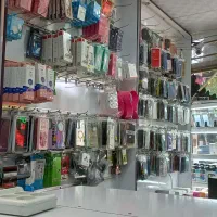 نیازمند یک فروشنده خانم برای مغازه موبایل فروشی