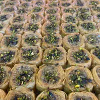 فروشنده بخش نان و شیرینی|استخدام خدمات فروشگاه و رستوران|رشت, استادسرا|دیوار