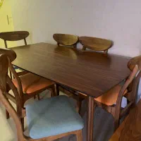 میز نهارخوری شش نفره در حد نو