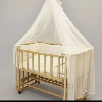 تخت گهواره شو کودک