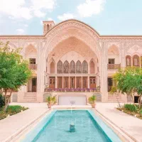 گلابگیری کاشان