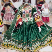 لباس گند دانبال دار