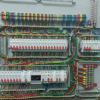 خدمات  برقکاری  ساختمان  در شیراز