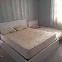 تخت خواب وتشک