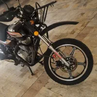 احسان شکاری ۲۰۰|موتورسیکلت|تهران, پرواز|دیوار