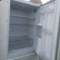 سلام یخچال سالم بخاطر جابه جای میفروشم