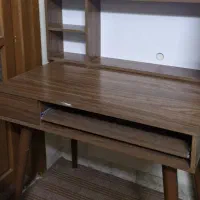 میز تحریر(میز‌ کامپیوتر و لپ تاپ)