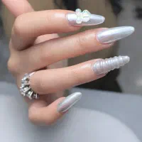کاشت ناخن  تخفیف ب مدت محدود ۳۳۰ قاسم اباد شریعتی