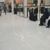 فروشنده فروشگاه یزدپوش تک شیفت