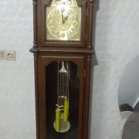 ساعت ایستاده در حد نو شیک وباکلاس