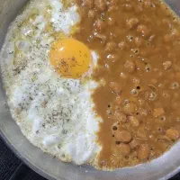 ۳نفر نیرو جهت کار در کافه صبحانه حبیب