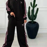 لباس زنانه|لباس|ایوان, |دیوار