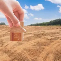 فروش-زمین-120-متری-به-همراه-پروانه-ساخت