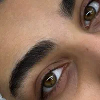 قرینه سازی اصلاح ابرو با متد وکس