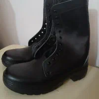 یک جفت پوتین کادری نونو‌ اصلا استفاده نشده