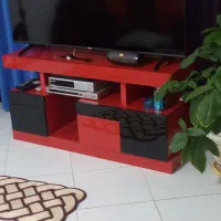 ال ای دی ۵۵هوشمند هایسنس و میز گلس|میز تلویزیون|مشهد, الهیه|دیوار