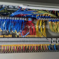 شاگرد برقکار