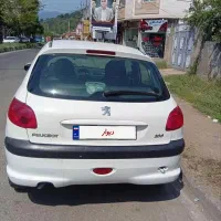 پژو 206