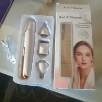 شیور صورت و بدن. همه کاره